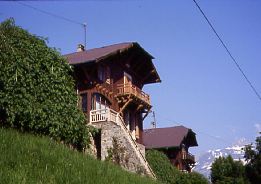 Villas régionalistes