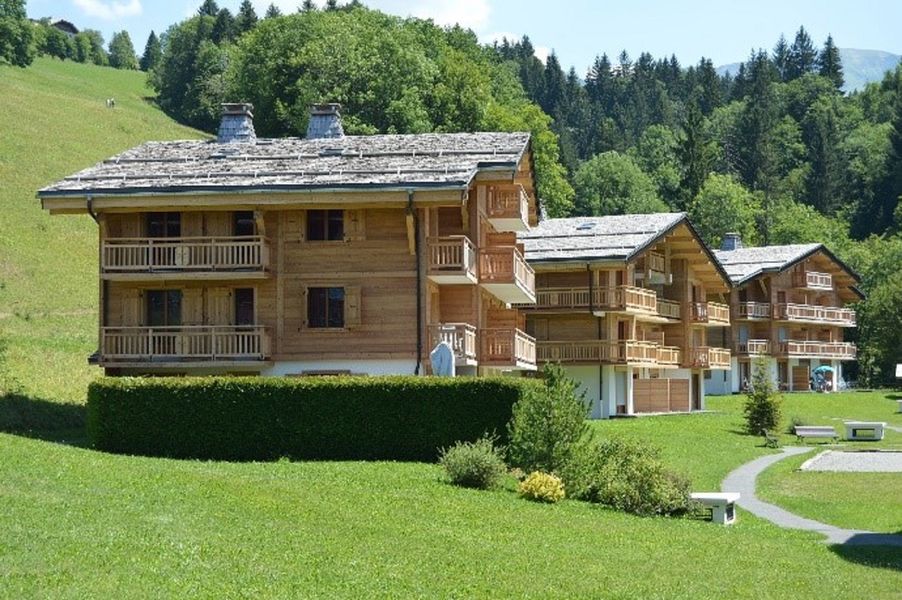 Belle aux Bois exterieur