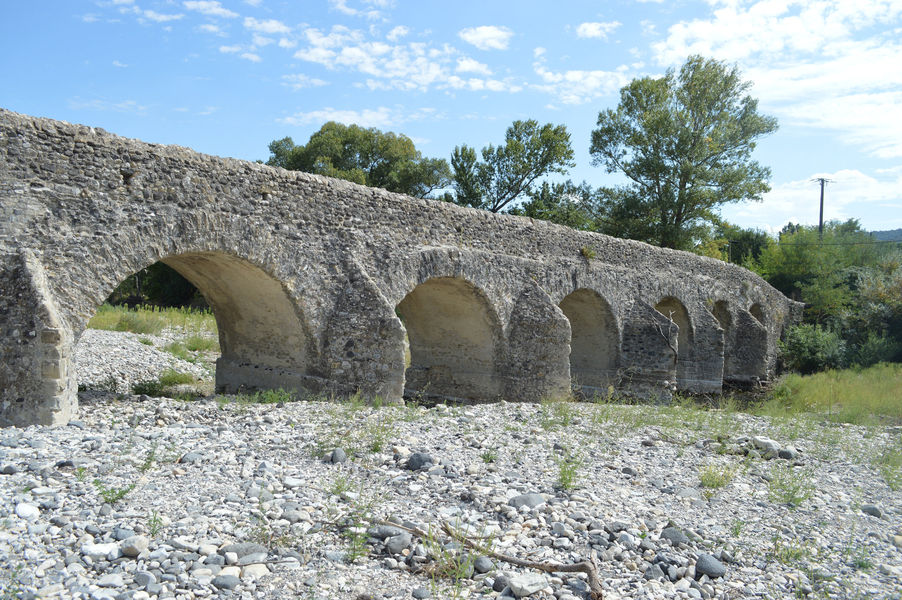 Pont-Romain-Viviers
