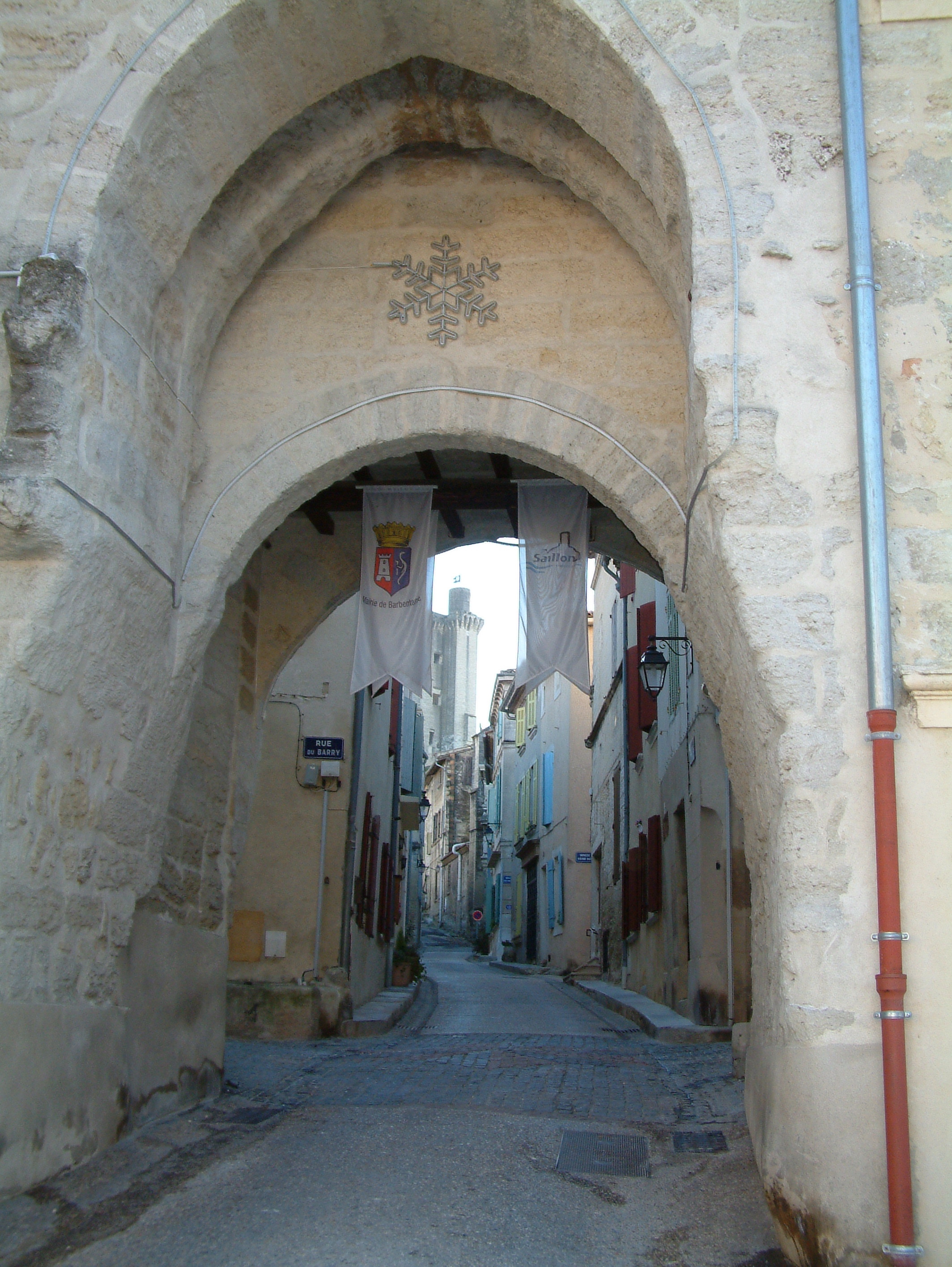 Porte Calendale  France Provence-Alpes-Côte d'Azur Bouches-du-Rhône Barbentane 13570