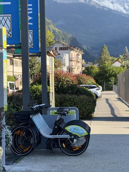 Borne MontenVélo - Piscine de Saint-Gervais_Saint-Gervais-les-Bains