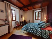 chambre1-lesareymond-chatillonendiois