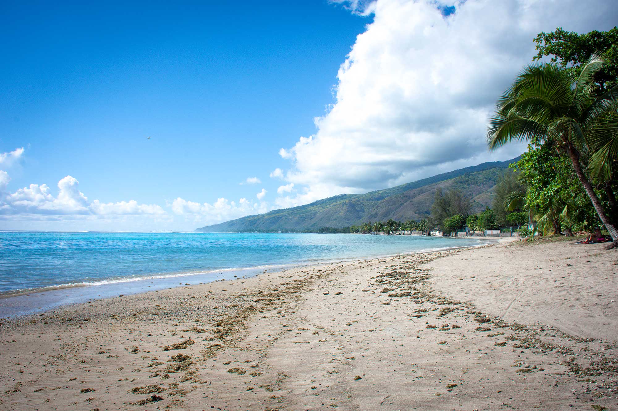 Plage Rohotu Horizontal 1