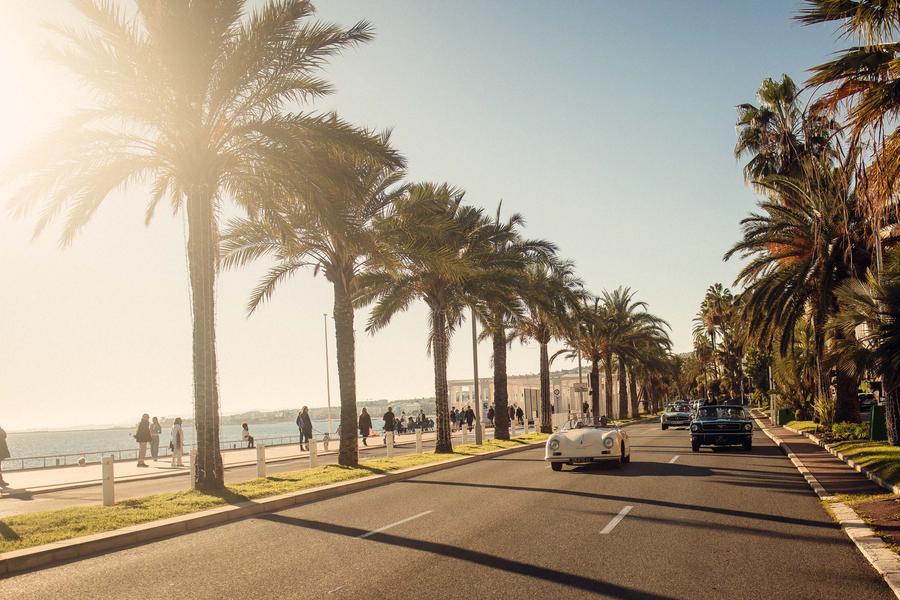 Vivez une expérience de conduite unique avec Sunset Ride