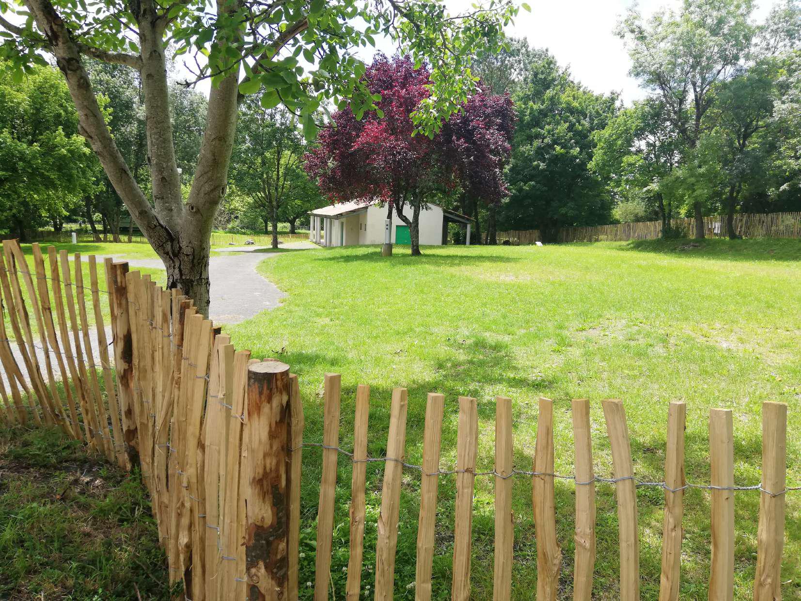 Camping Les Peupliers - Tonnay-Boutonne