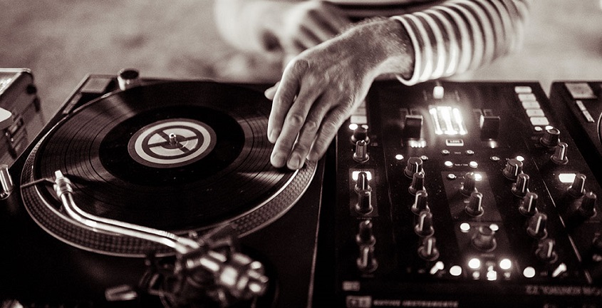 DJ draaitafels