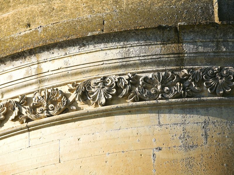 Château de La Tour d'Aigues