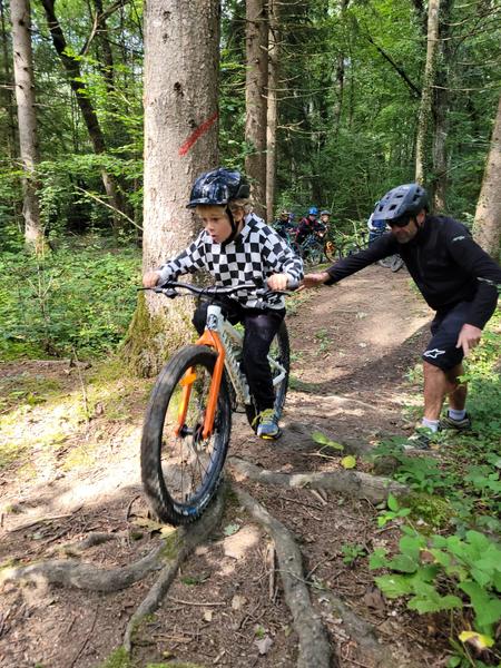 VTT : cours pour les 8-12 ans_Thônes