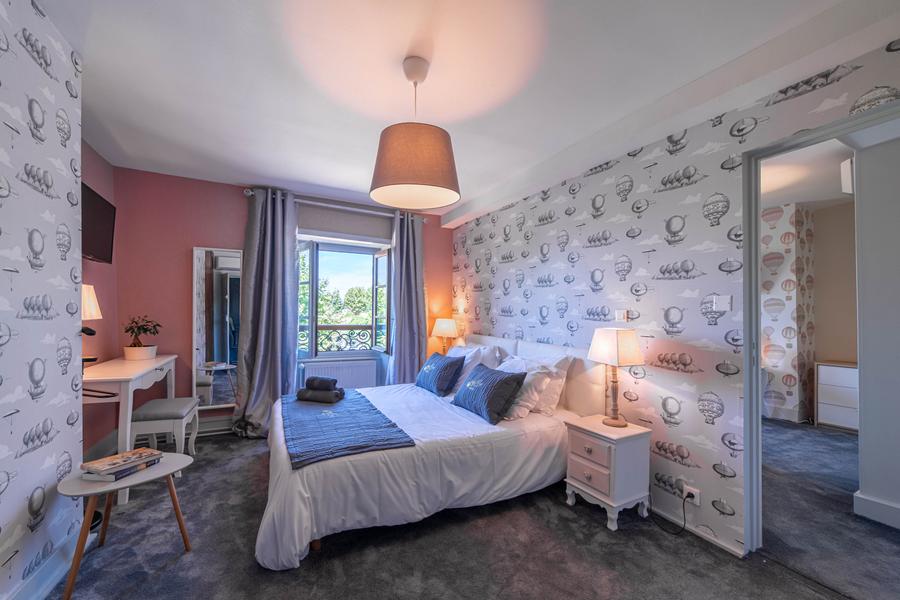 Chambre à l'Hôtel Spa le Coq Dort à Châtillon sur Chalaronne