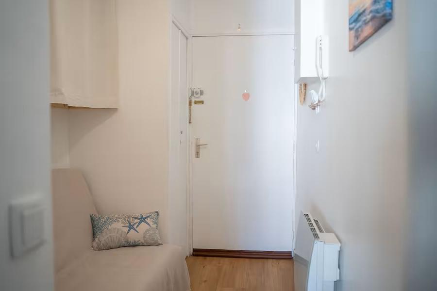 AMOROS-CHAUVET Sandrine_Sanary-sur-Mer