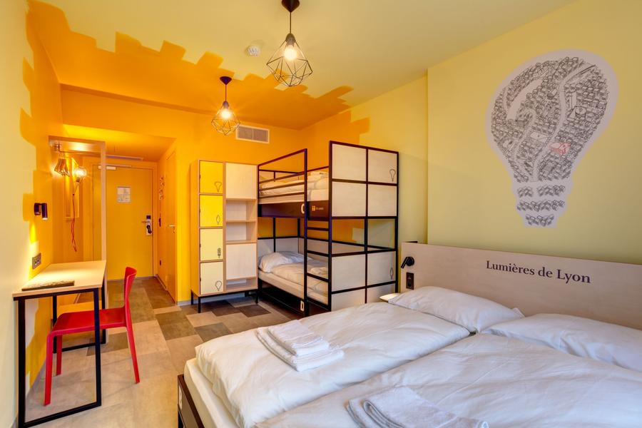 Chambre 4 personnes