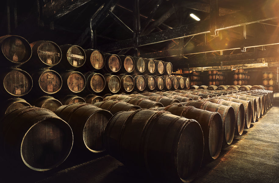 Aging cellar - Visits Hennessy
