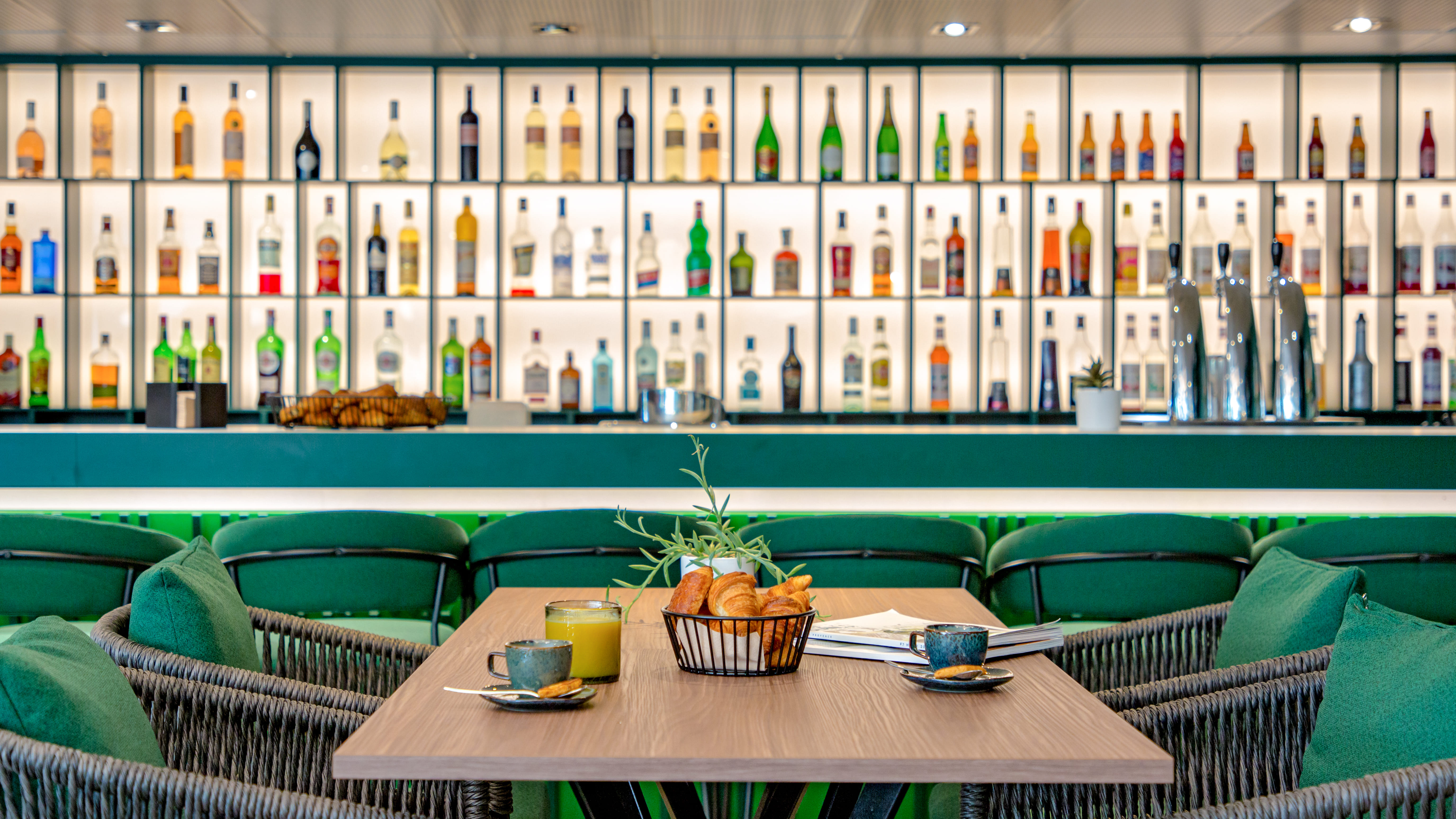 Bistro Augustin - Mercure Aix-en-Provence Beaumanoir - photo 3