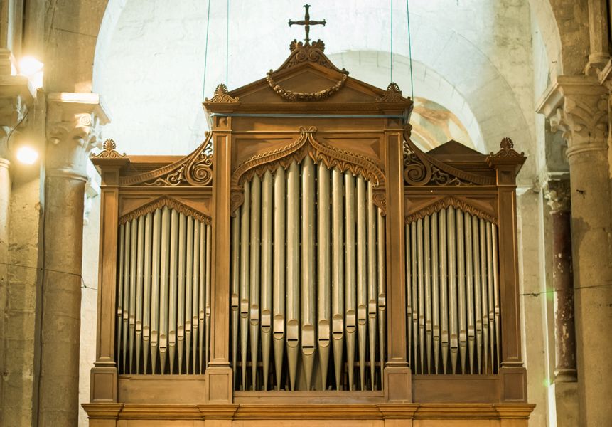 Orgue Abbatiale de Saint Chef