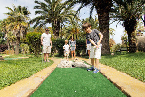 Anniversaire enfant au minigolf