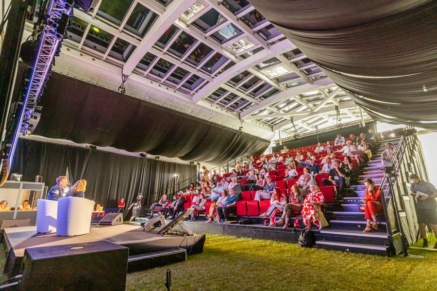 Gradin petite halle Espace Encan
