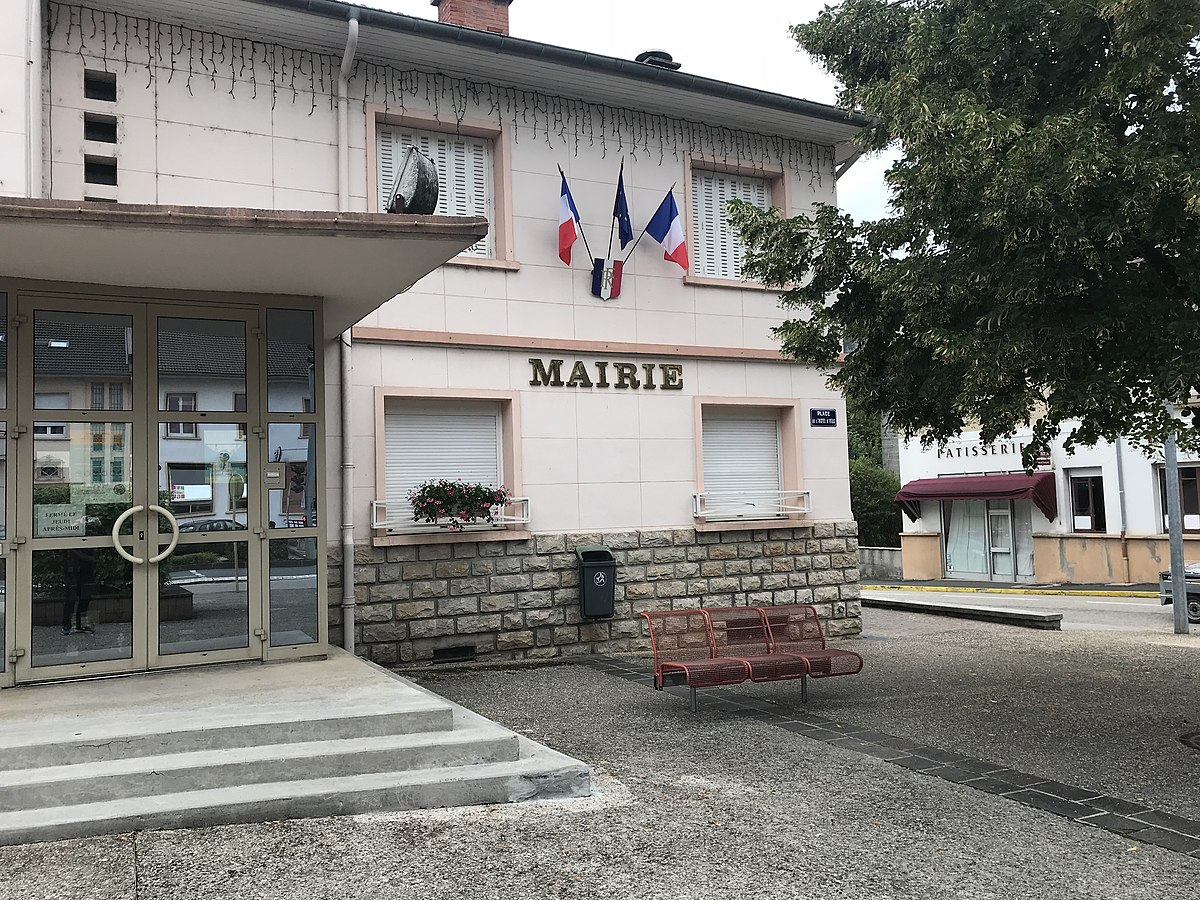 Mairie Dortan