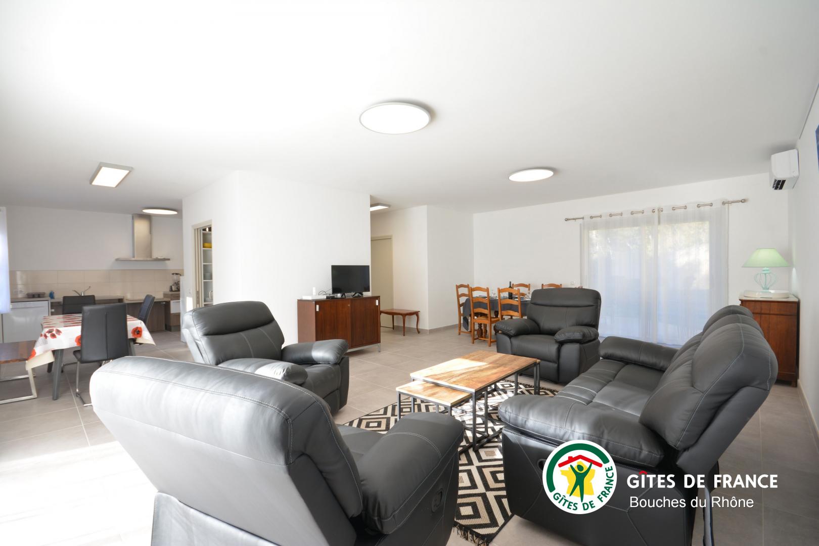 Manon, Lamanon - photo 7