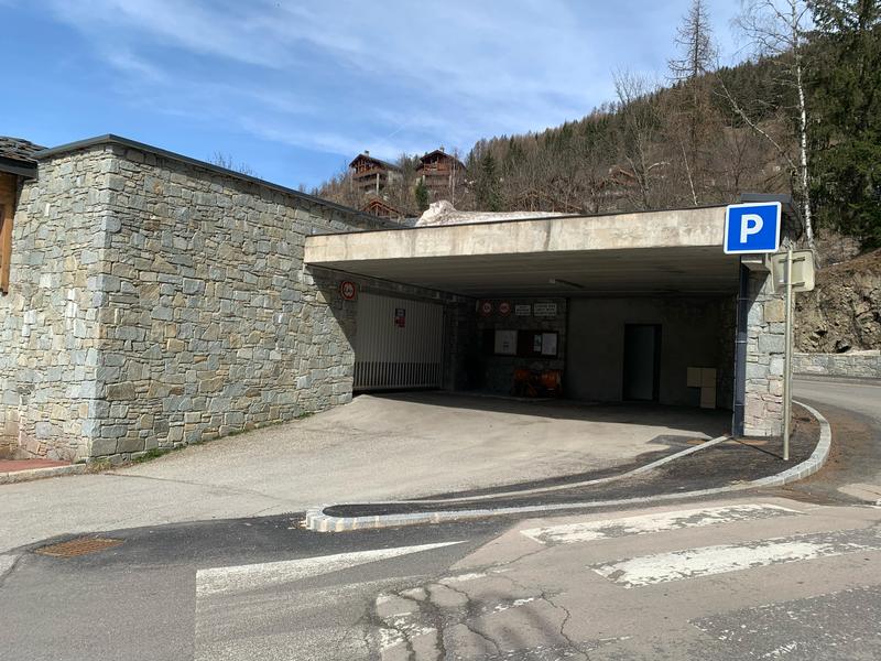 Parking couvert P2 Les Maisonnettes_Sainte-Foy-Tarentaise