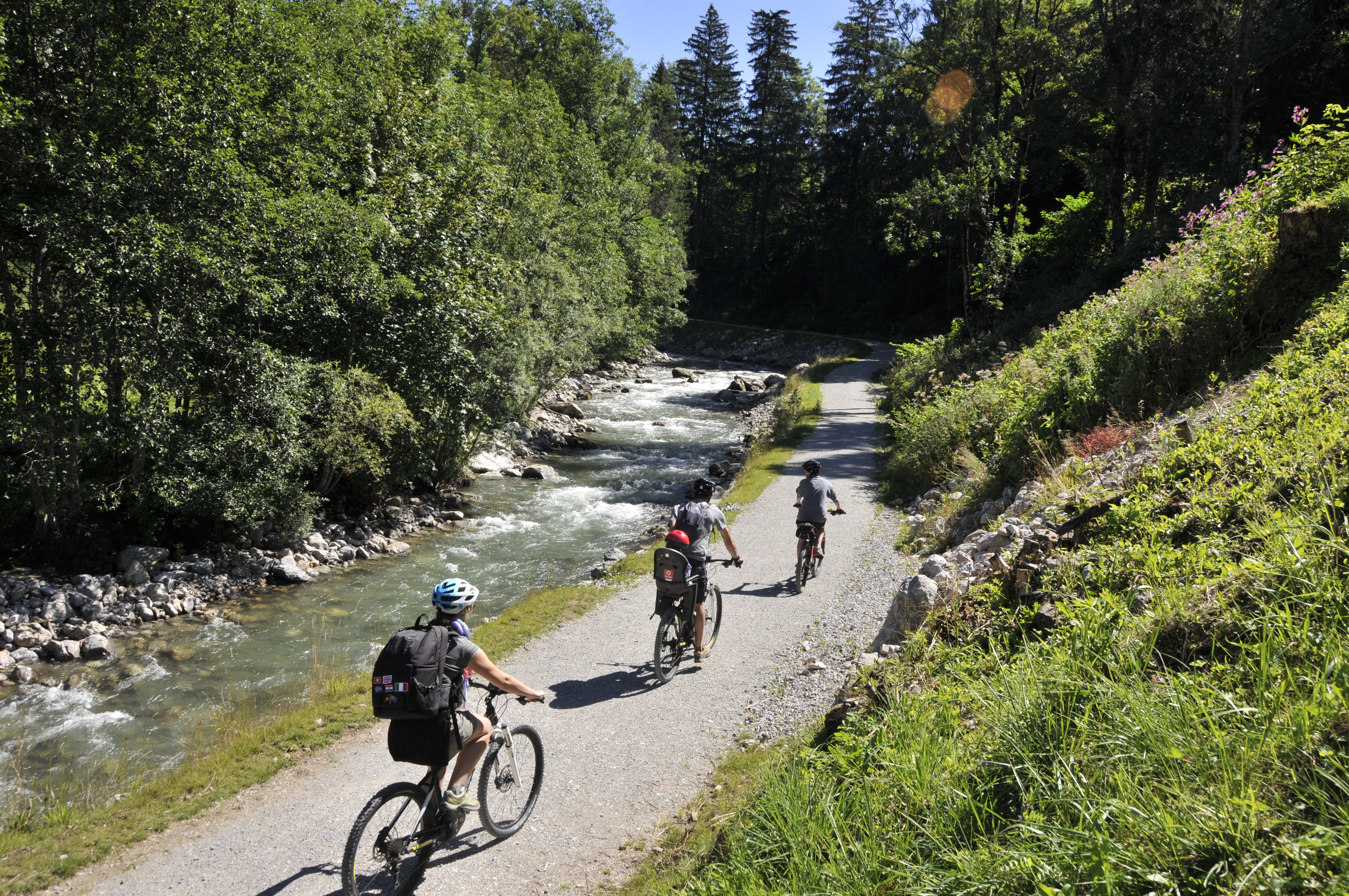 Sortie VTT électrique accompagnée à Abondance