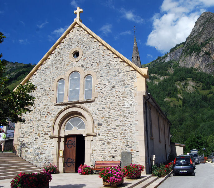 façade de l'église de Venosc façade de l'église de Venosc