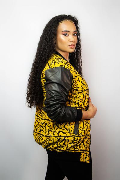 Bijoux et accessoires d'inspiration afro-contemporaine 