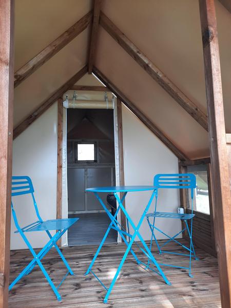 Camping municipal* La Rivoirette - Morestel - Viarhôna - Balcons du Dauphiné