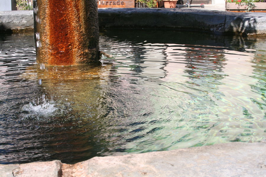 Fontaine de la Grande Place de Conflans