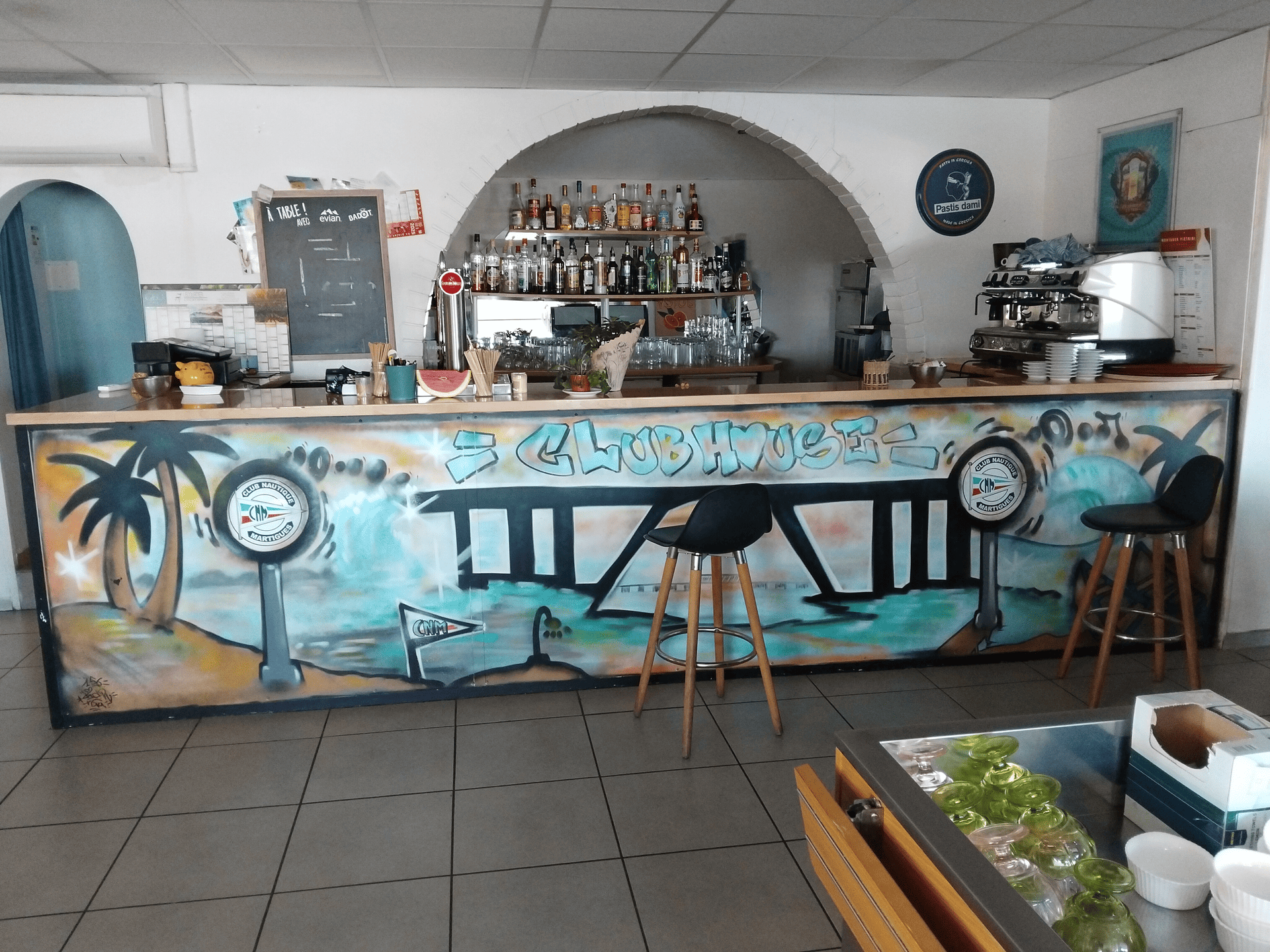 Club house Martigues, les flots bleus