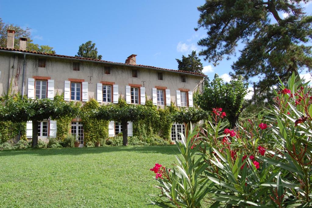 Maison avec grand parc arboré