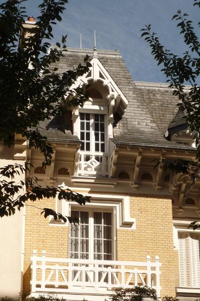 Pavillon de la rue Louis-Besquel à Vincennes 