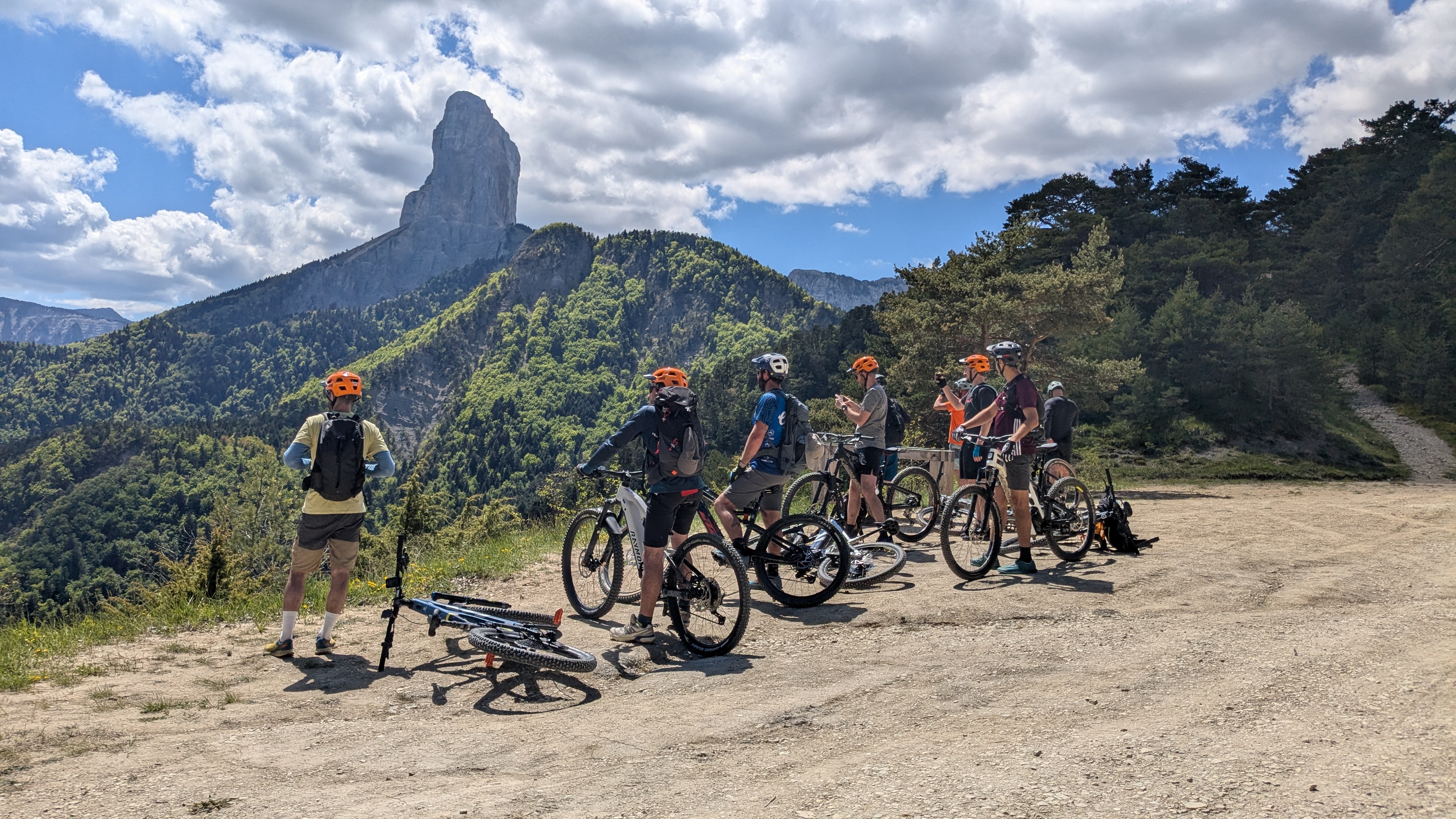 Tour du Mont-Aiguille à vélo