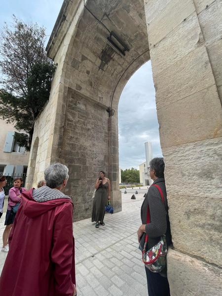 Balade guidée, chantée et contée Sous les voûtes montiliennes par Elodie Blanc_Montélimar