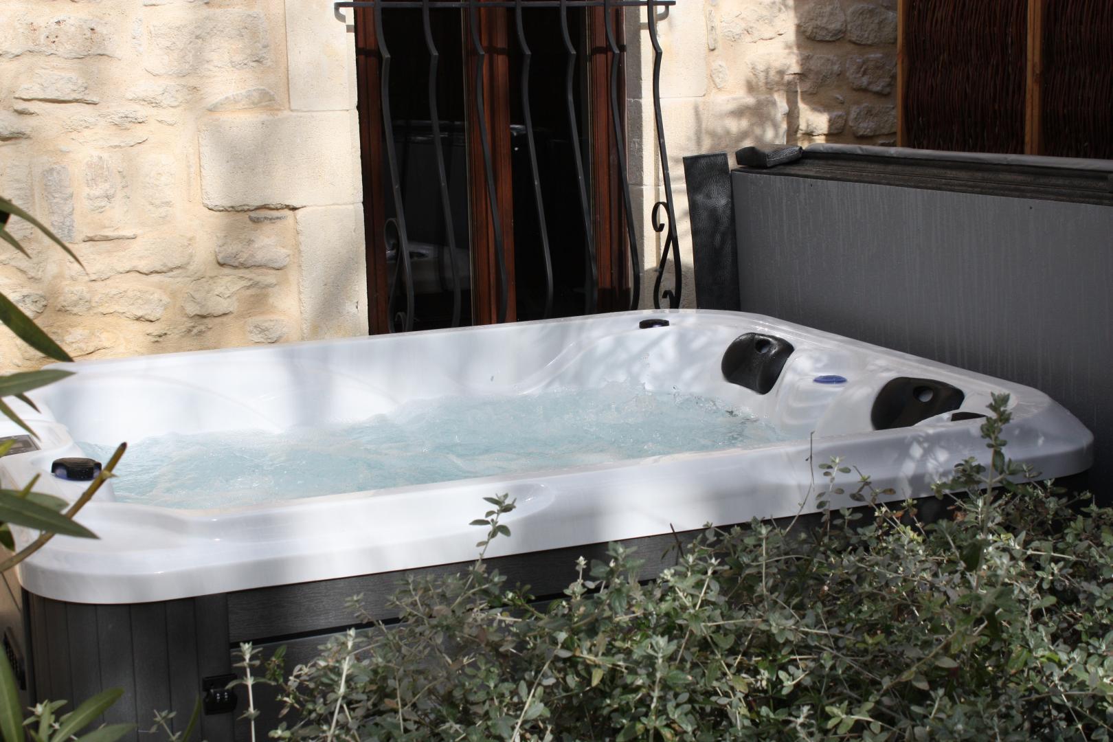 jacuzzi