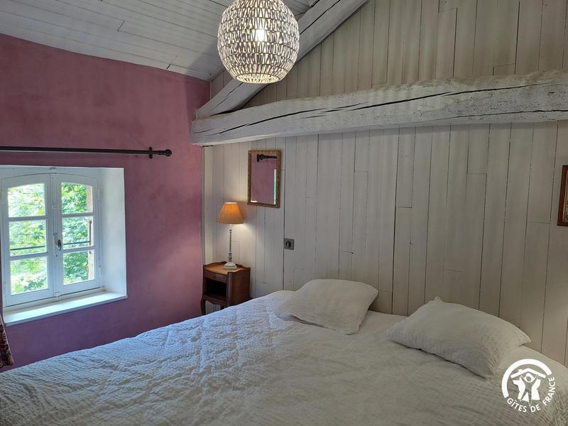 Le gîte du Tilleul de Bressolles - Le Bez - Gîtes de France Sud - chambre