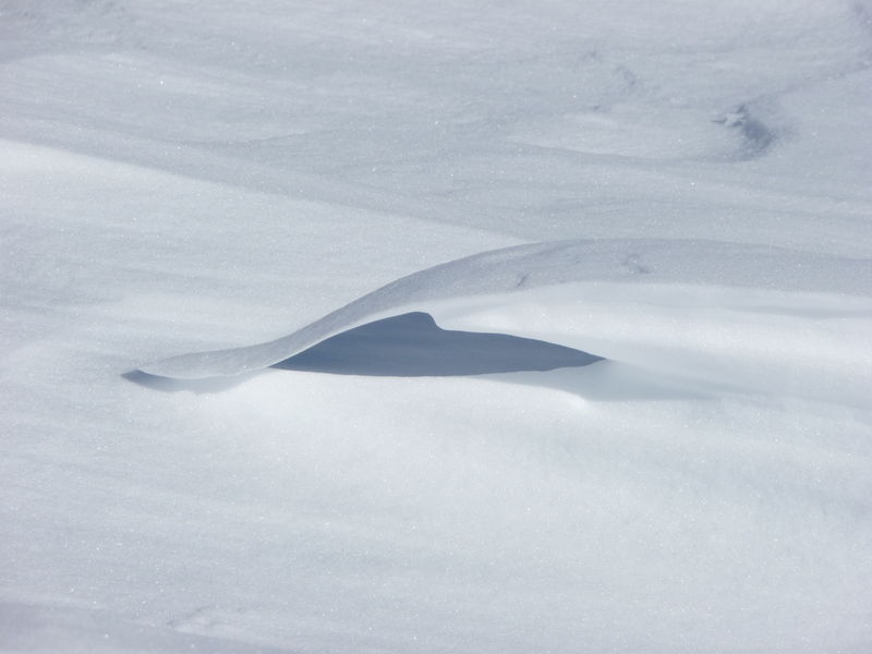 Vague de neige - © @ANENA Vague de neige - © @ANENA