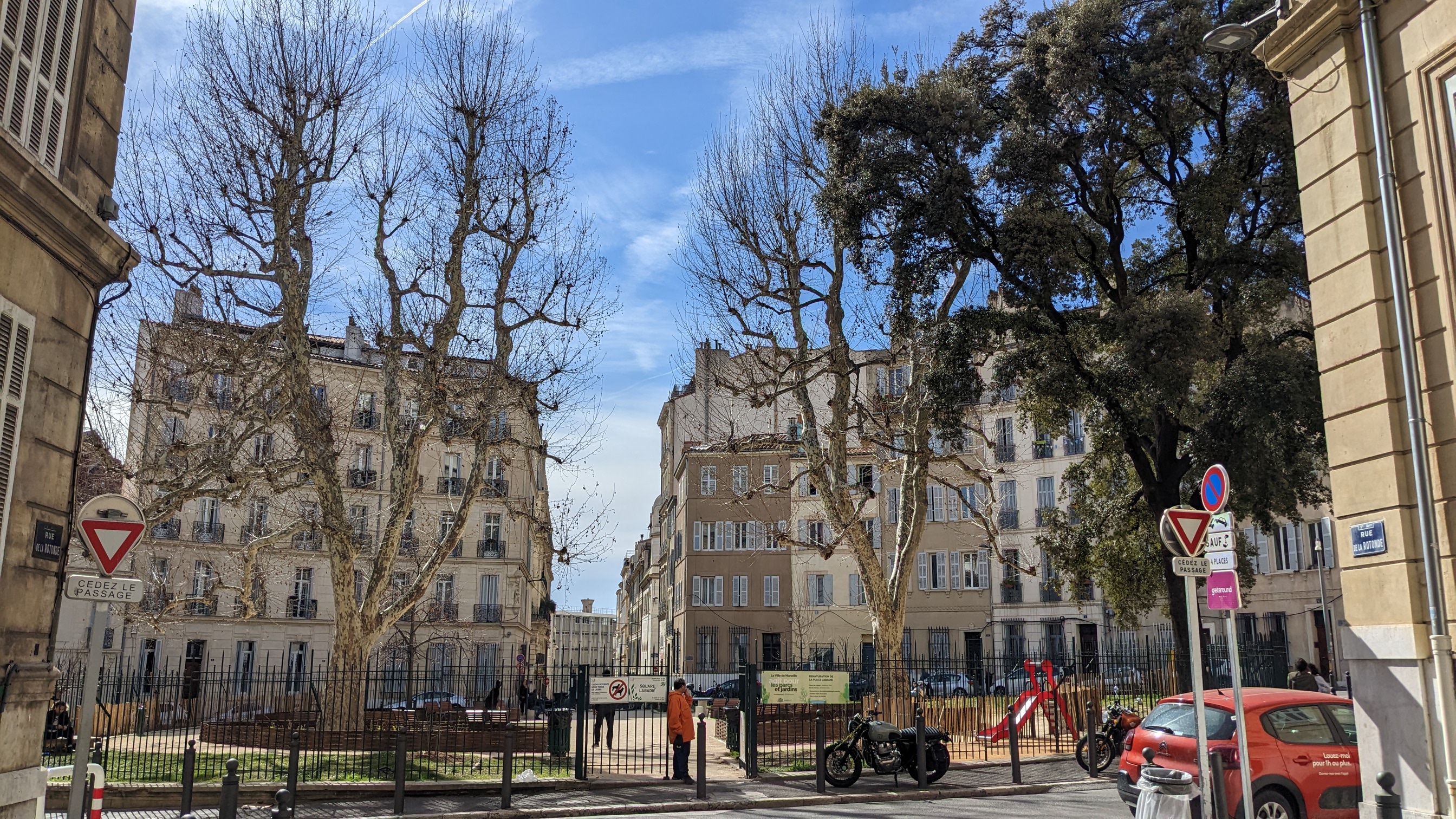 Balade à travers le quartier les Réformés