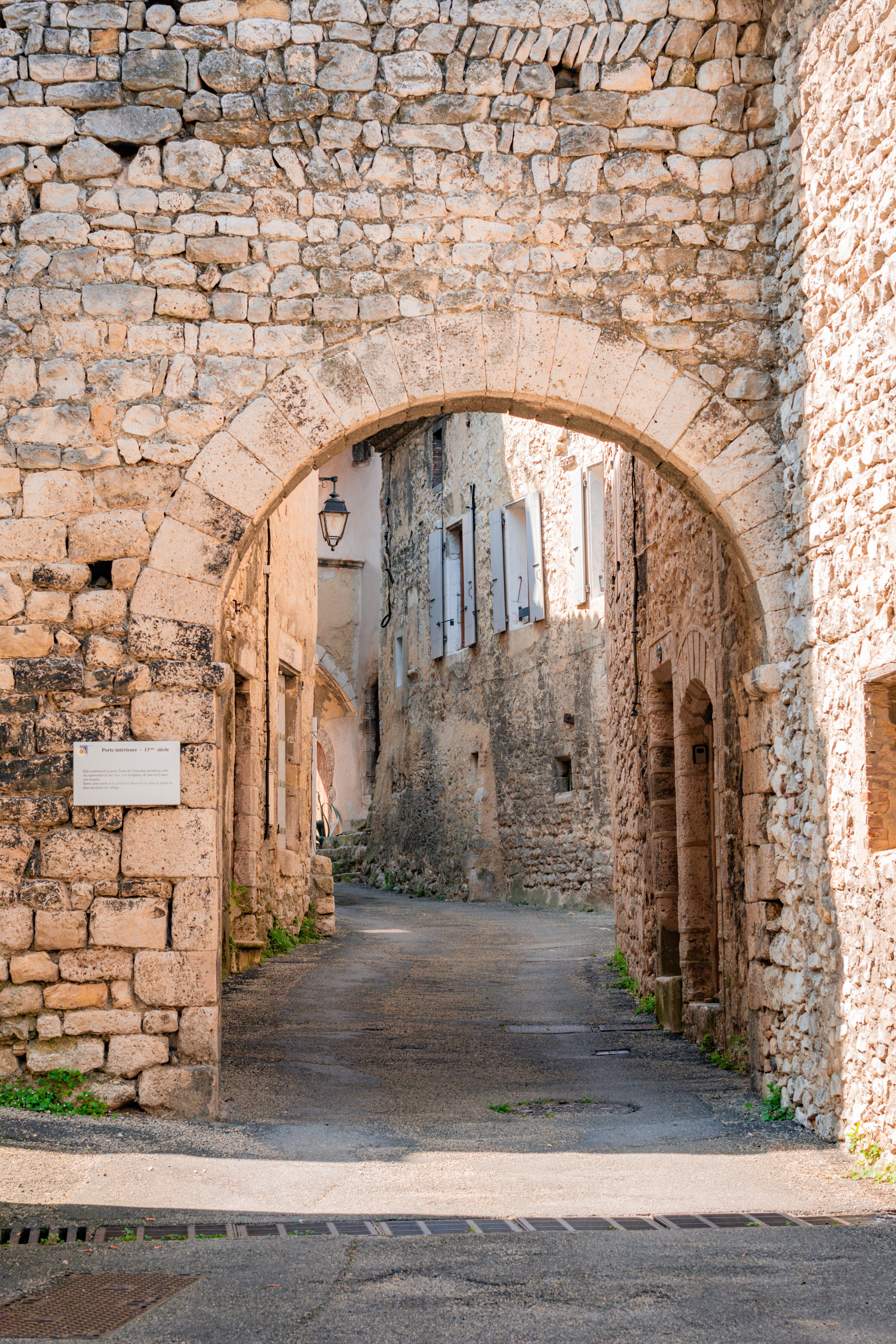 Visite médiévale chantée et guidée de Châteauneuf du Rhône