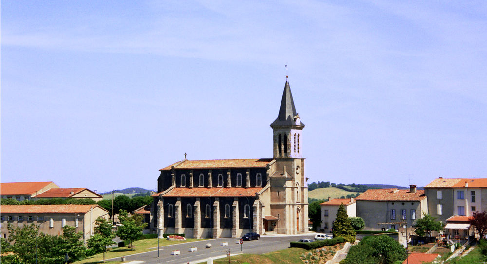 Eglise de Lacrouzette 