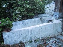 Sarcophage Charles le Chauve Lavours