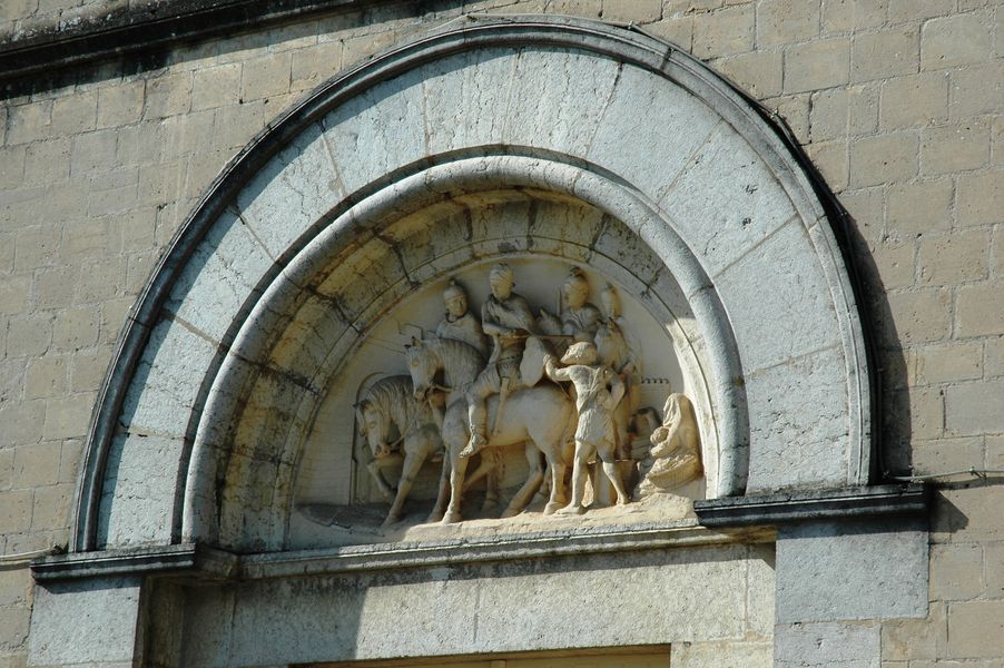 Eglise Courtenay - OTSI Morestel