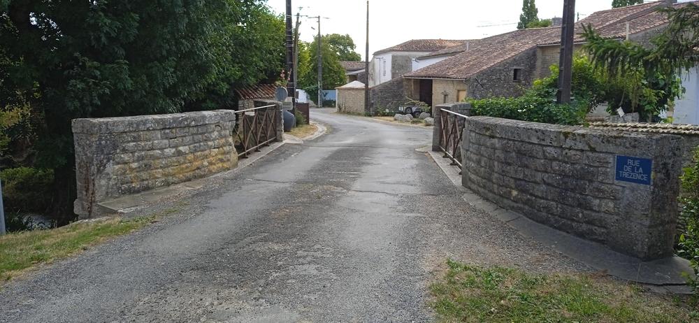 Le Pont communal