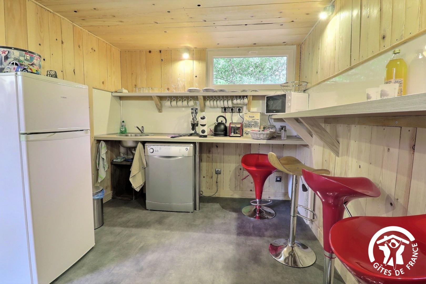 Les Truck Lodges Les Animaux et Marino, Saint-Andiol - photo 2