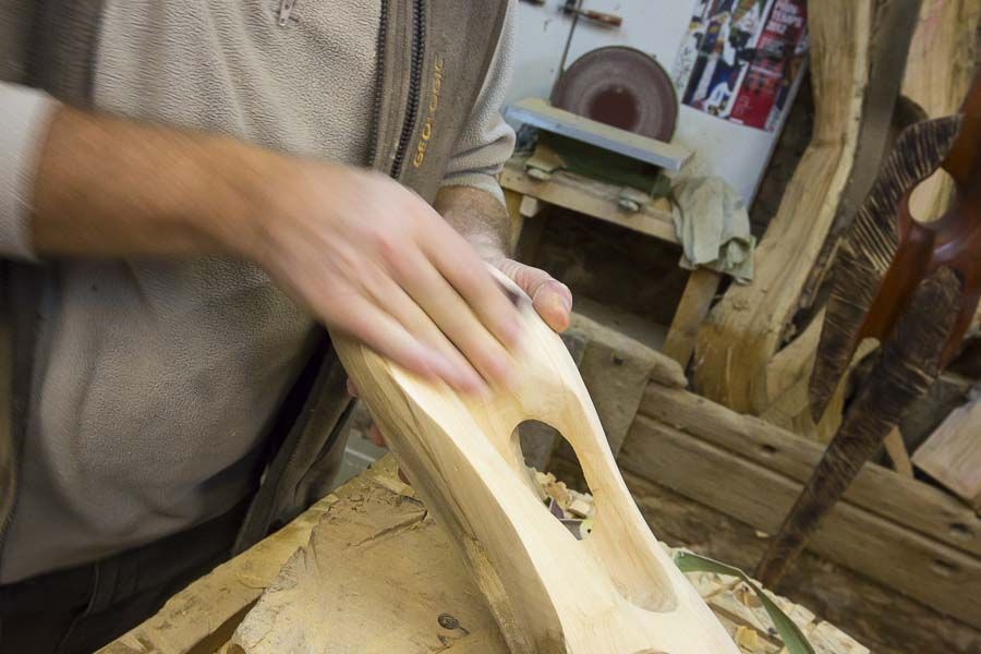 Atelier de sculpteur sur bois Jacky Gras