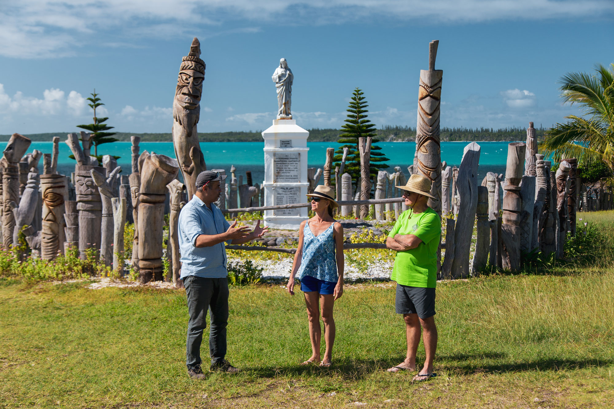 Guided tour of the Isle of Pines - Kunie Island