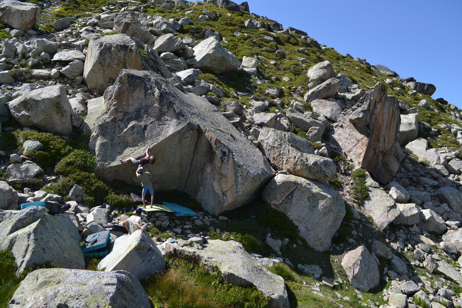 Grimpeur sur le site Roche Moutche à Aussois