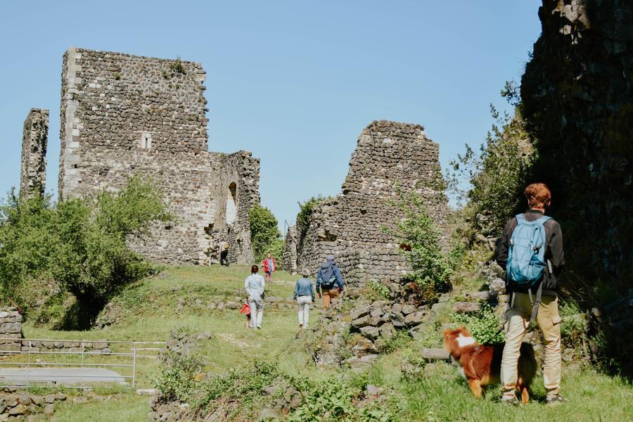 Visite guidée des vestiges du château