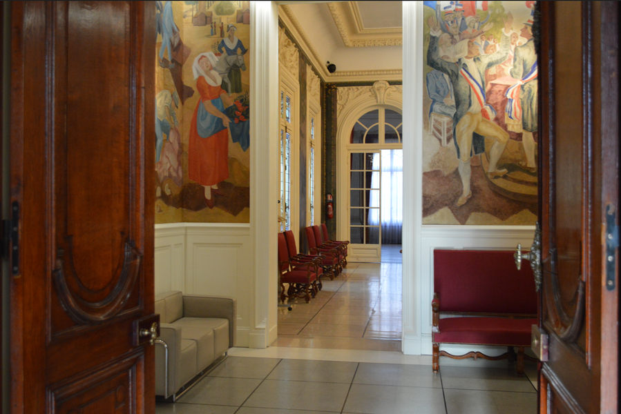 Intérieur de l'hôtel de ville de Saint-Mandé 