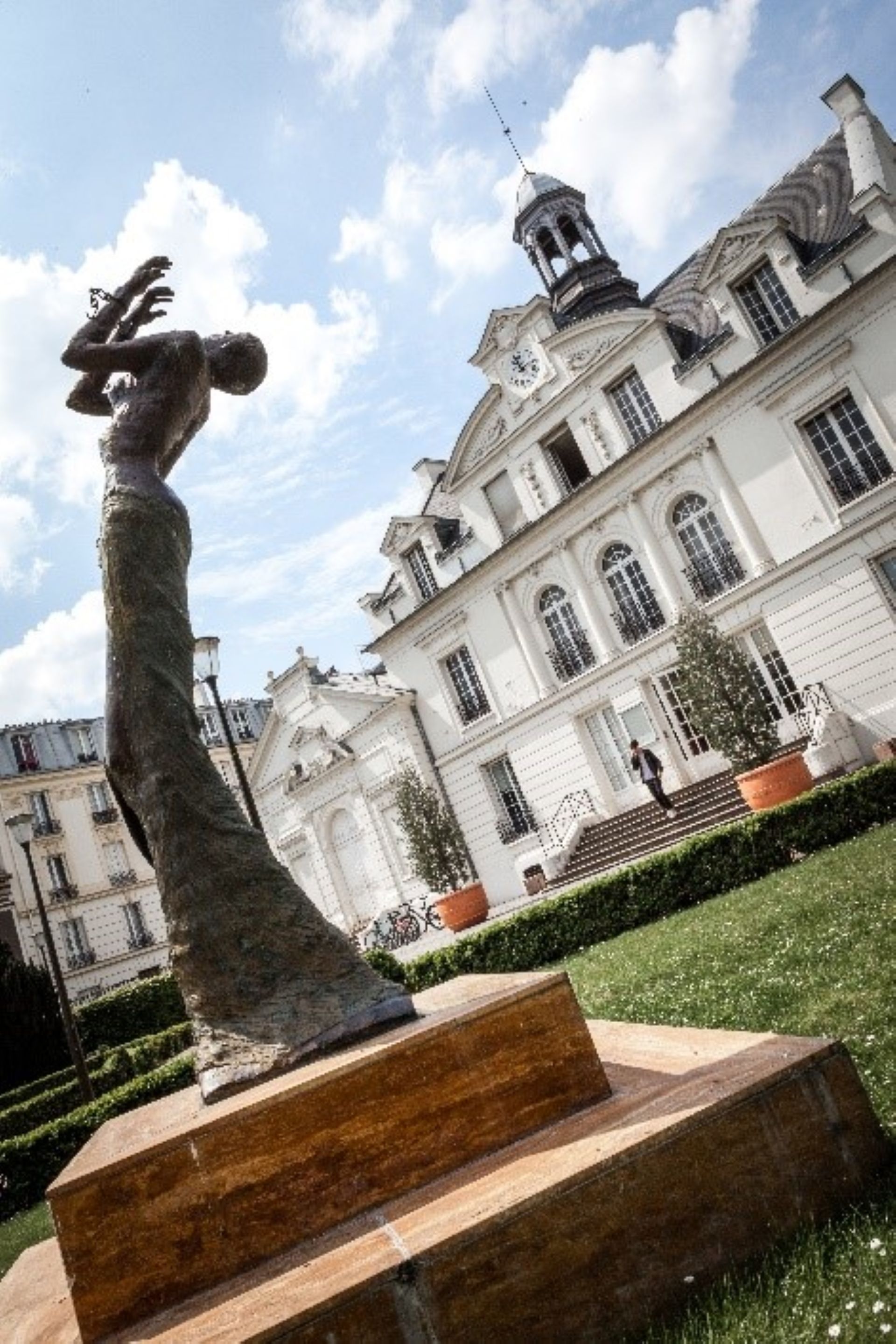 Visite guidée : Sculptures et ornement dans le centre ville d'Argenteuil