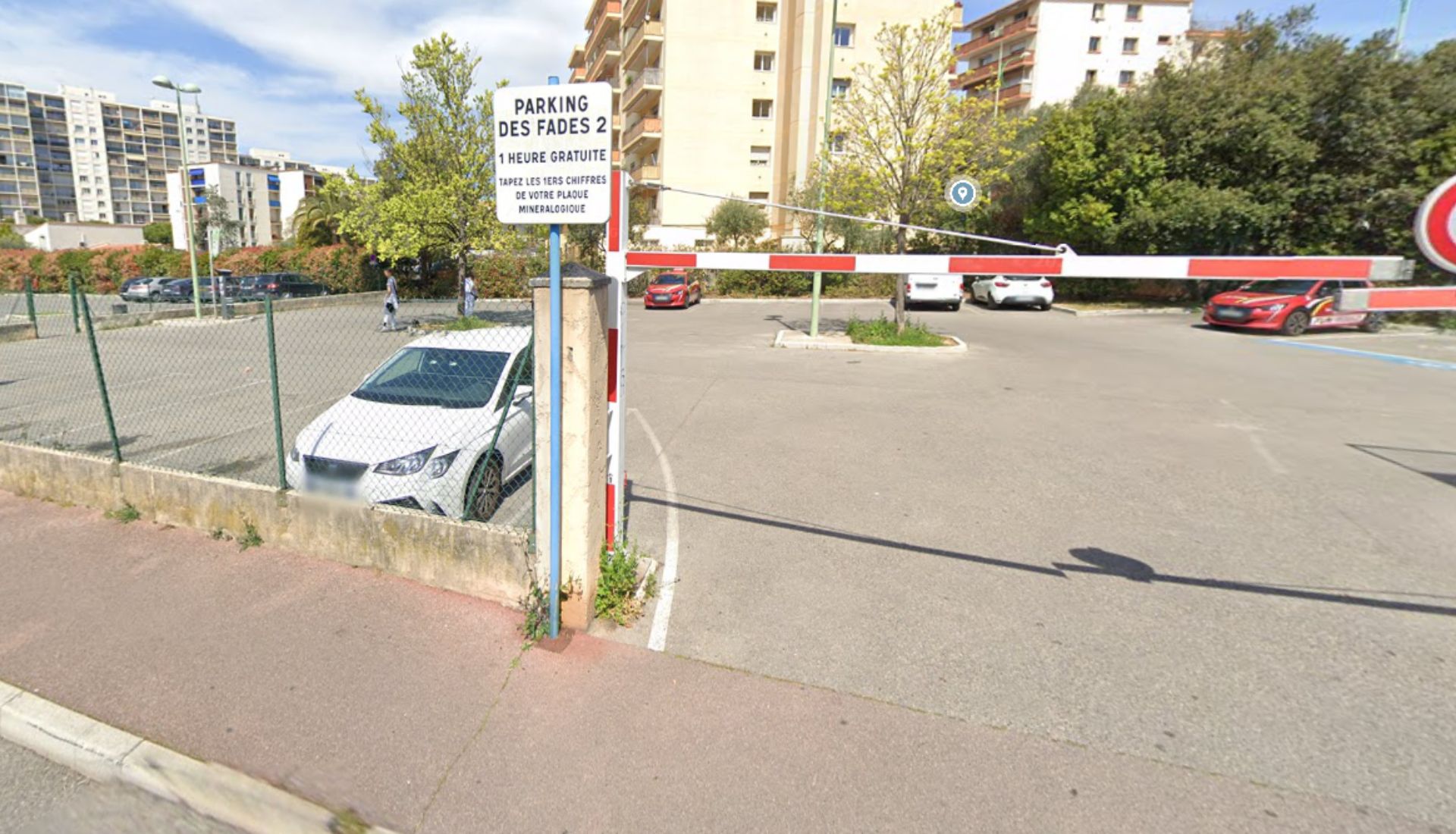 Parking les Fades
